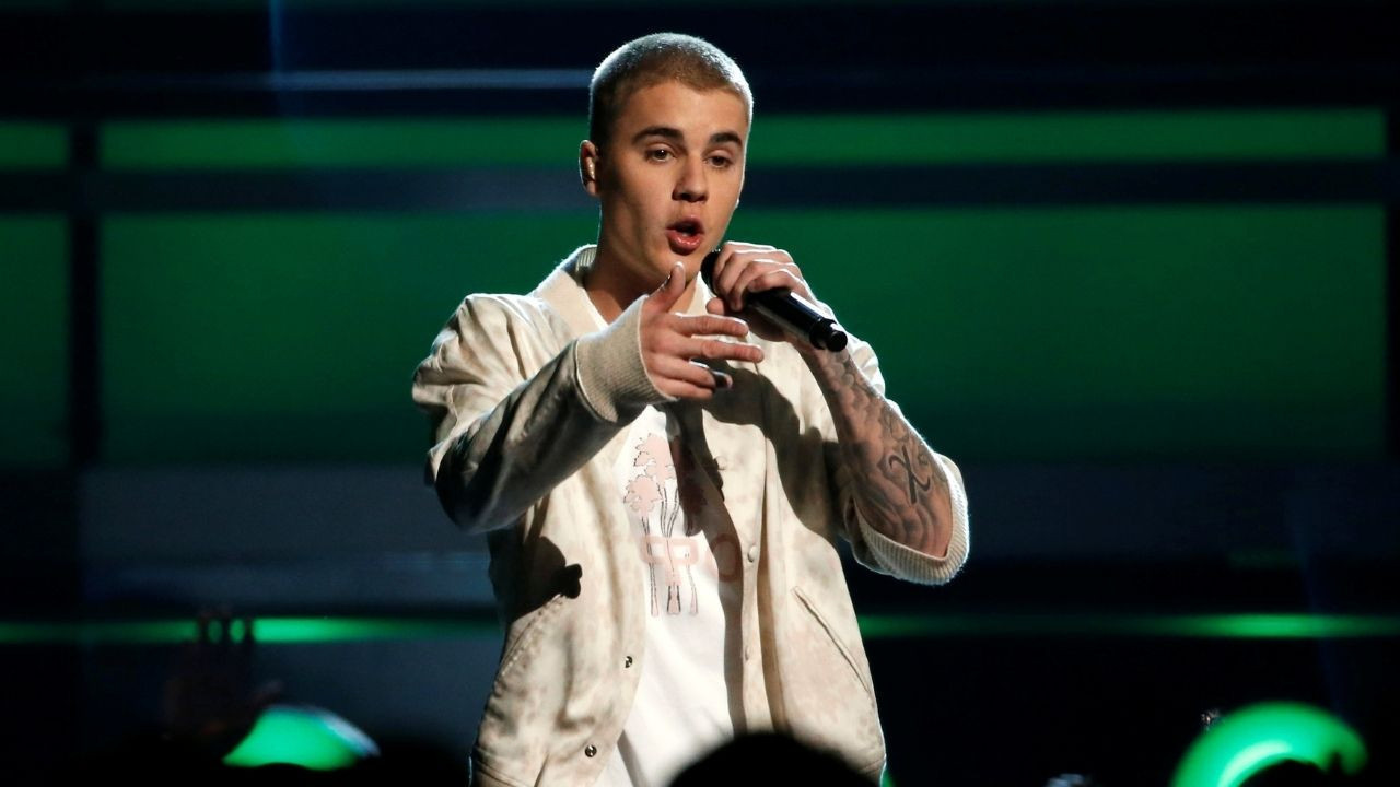 Justin Bieber, Apple çalışanlarını tehdit etti: Bir daha aynısı olursa...