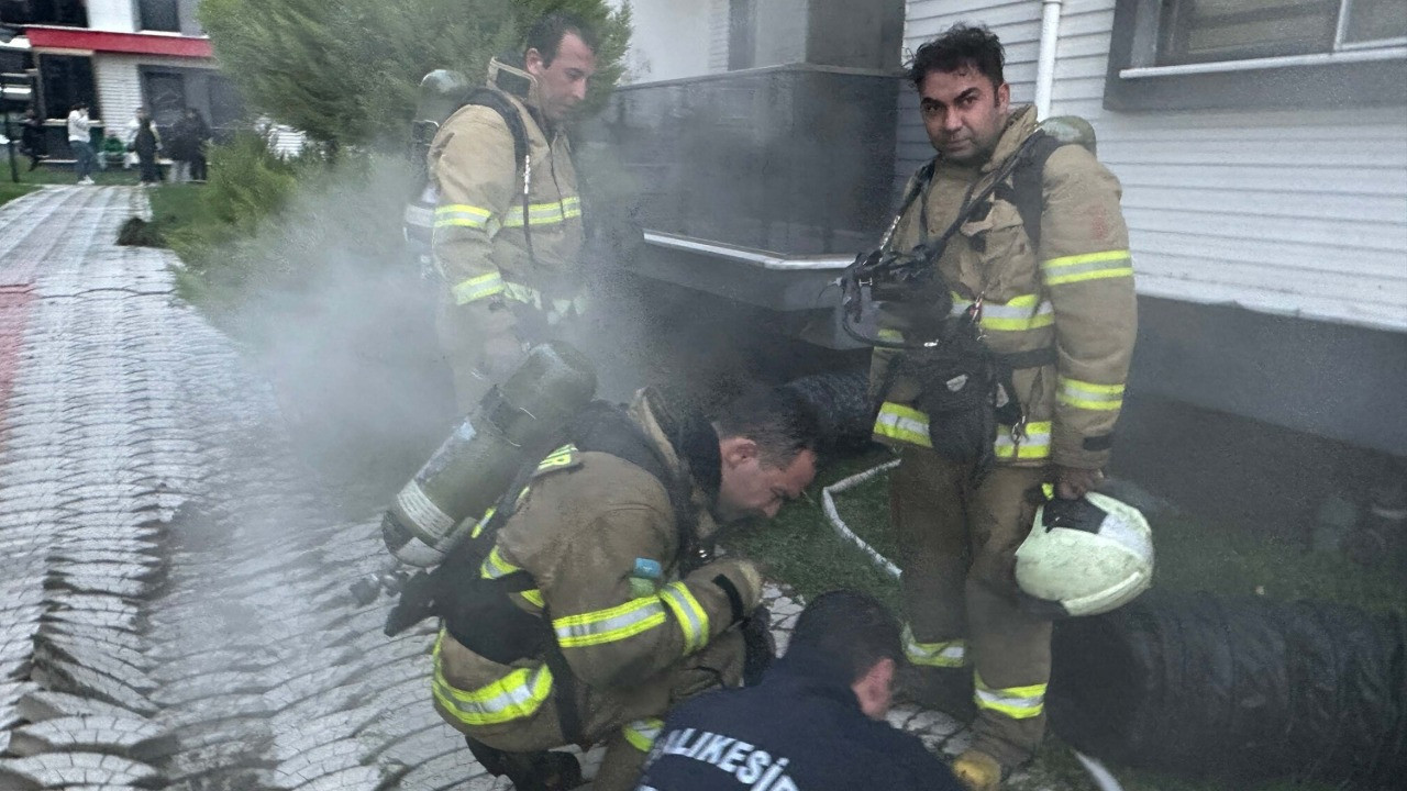 Edremit’te bodrum yangını: 6 kişi dumandan etkilendi