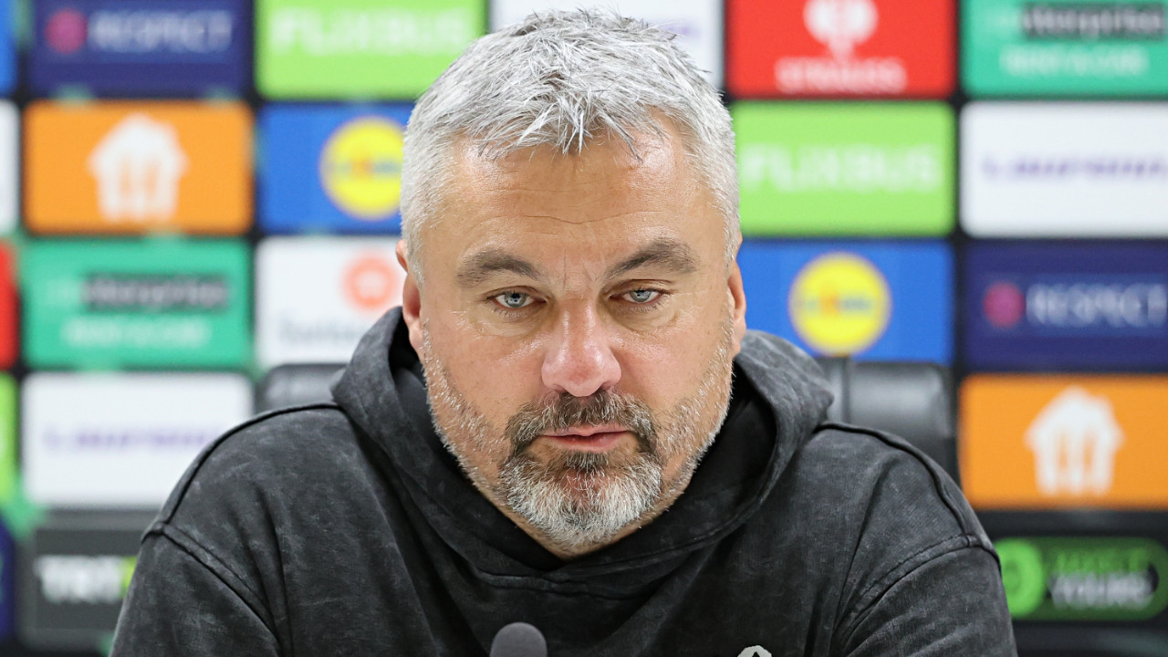 Thomas Reis AEK yenilgisine içerledi: 'Umarım sonraki turda karşılaşırız!'