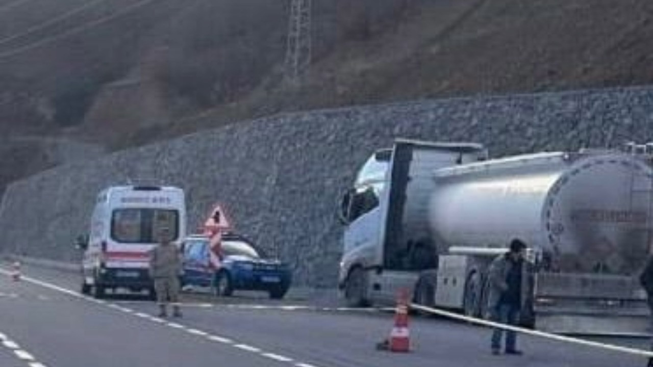 Yolun karşısına geçerken tanker çarptı