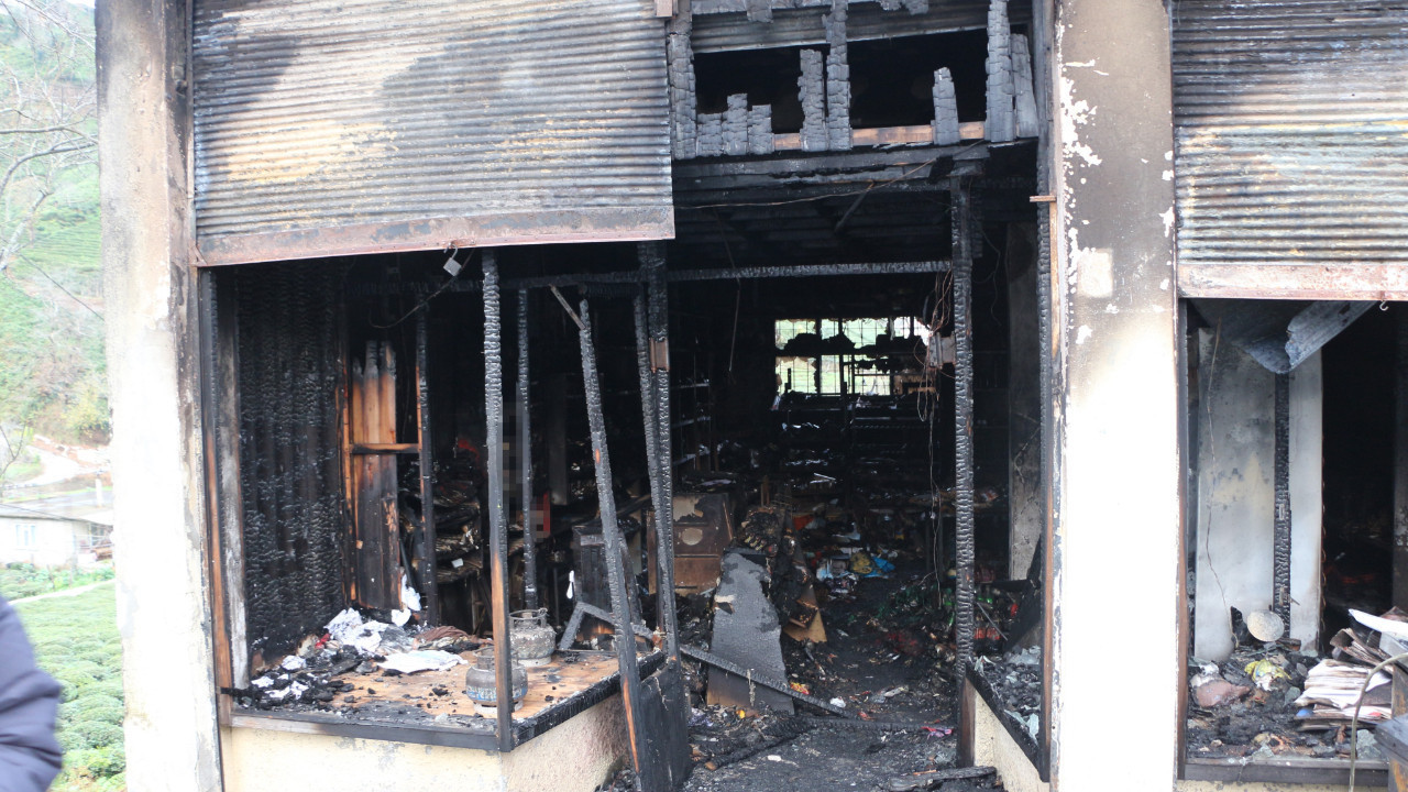 Veresiye vermedi diye bakkalı yaktı