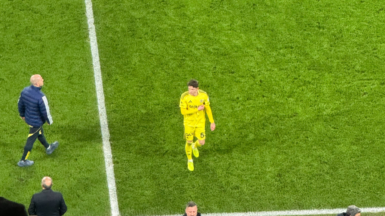 Szymanski’den maç sonuna damga vuran hareket: 4-0'lık galibiyetin önüne geçti