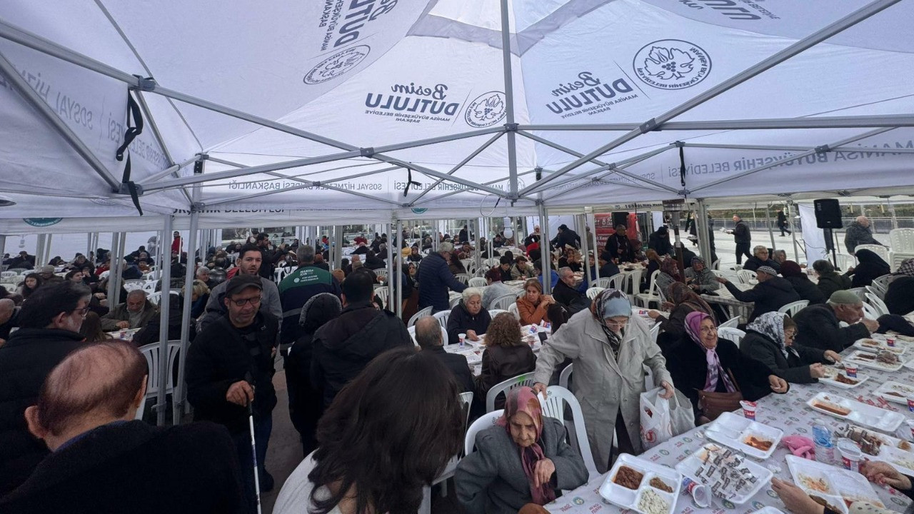 Manisa'da Gülşah Durbay için hayır yemeği dağıtıldı