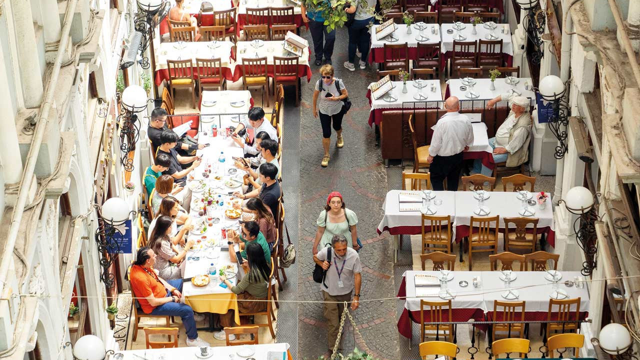 Boğaz’da yılbaşı 100 bin TL