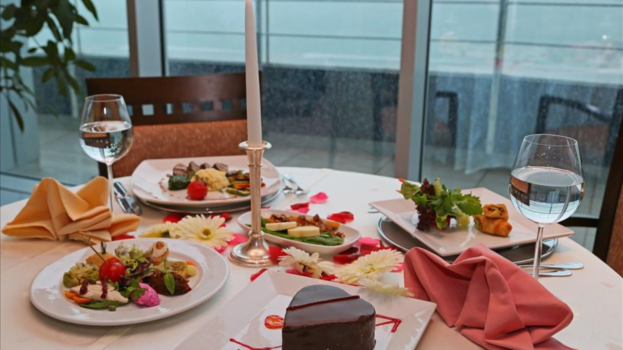 Eşini aldatan adam TikTok videosunda yakalandı