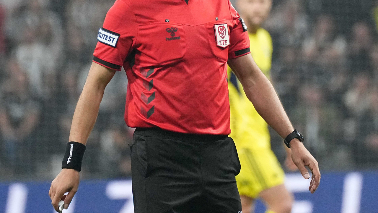 Fenerbahçe-Göztepe maçının hakemi belli oldu