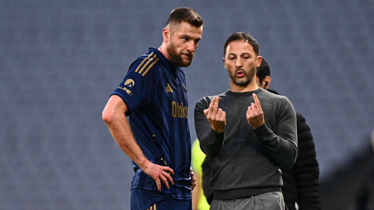 Fenerbahçe’de yönetim gözünü yıldız hamlelerine çe…