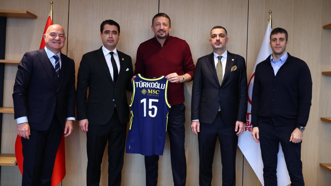 Fenerbahçe'den Hidayet Türkoğlu'na ziyaret