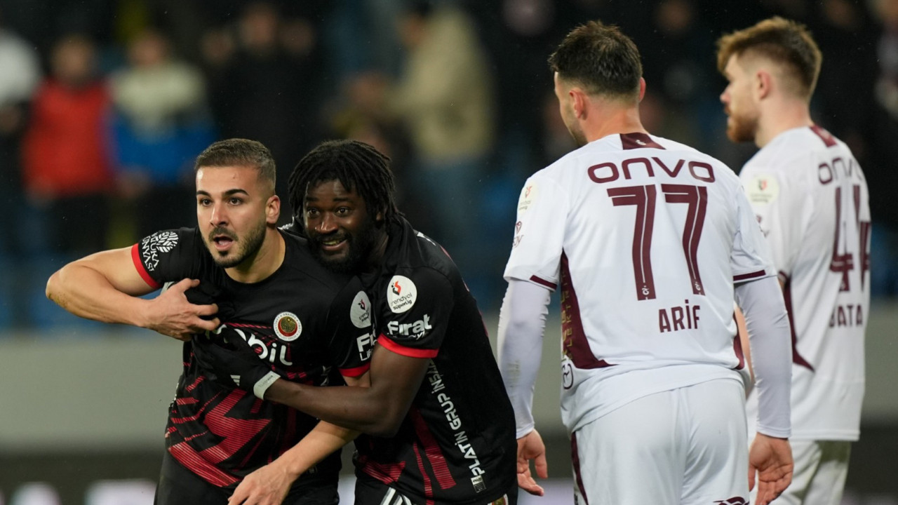 Gençlerbirliği 7 gollü çılgın maçta Trabzonspor'u devirdi: 4-3