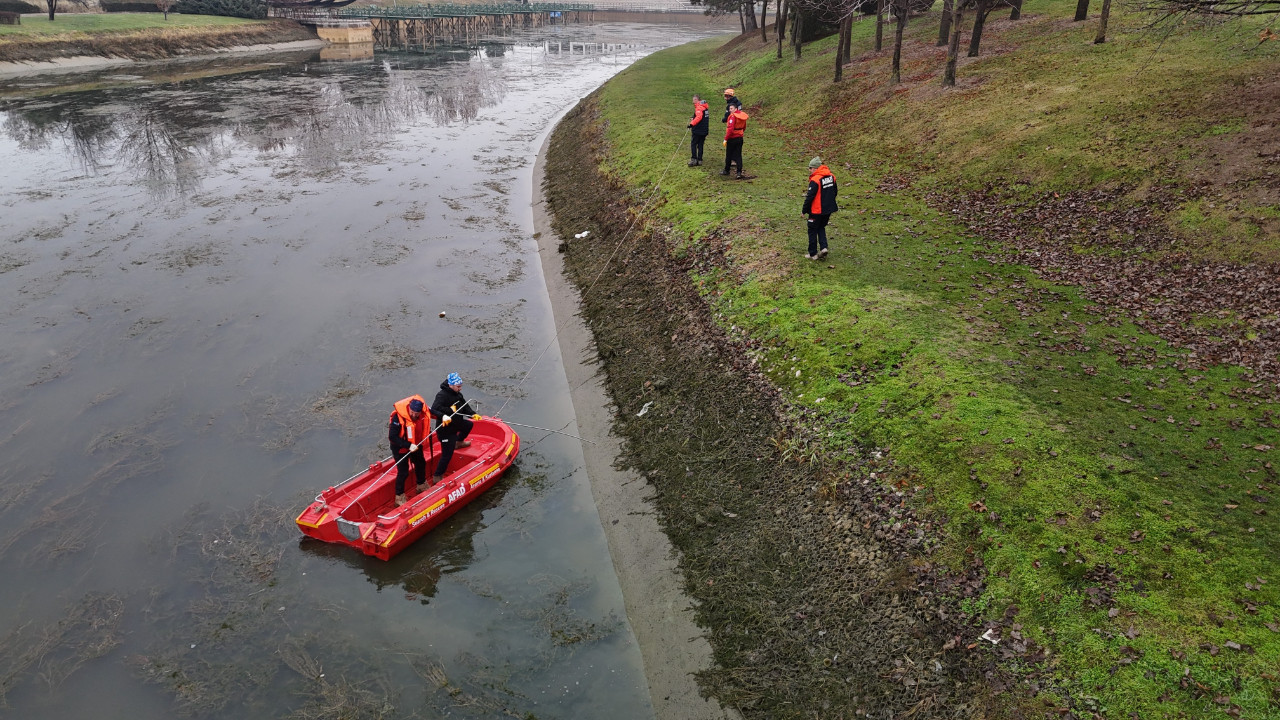 Kayıp öğretmenden günlerdir haber yok