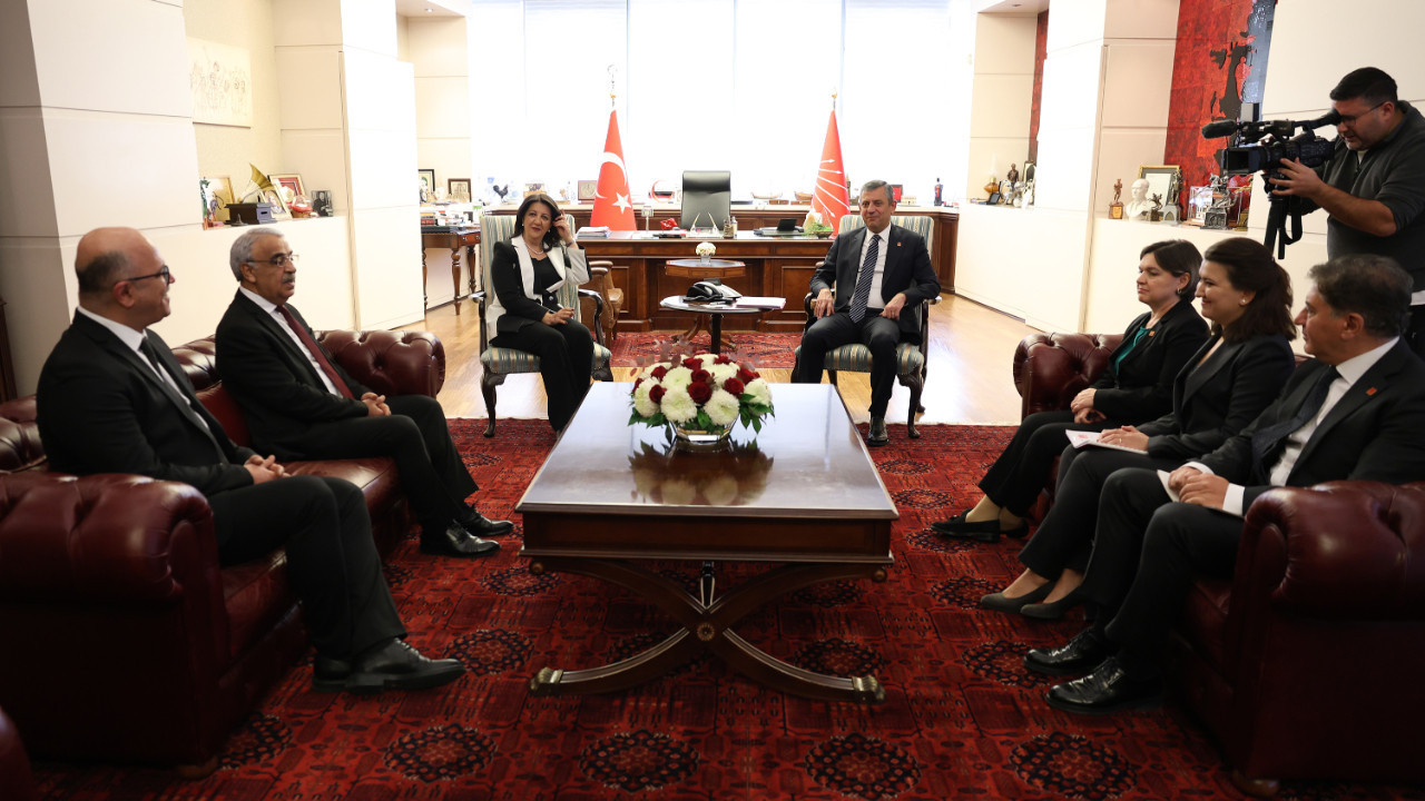 Özgür Özel'den Leyla Zana çıkışı: Asla kabul etmiyoruz