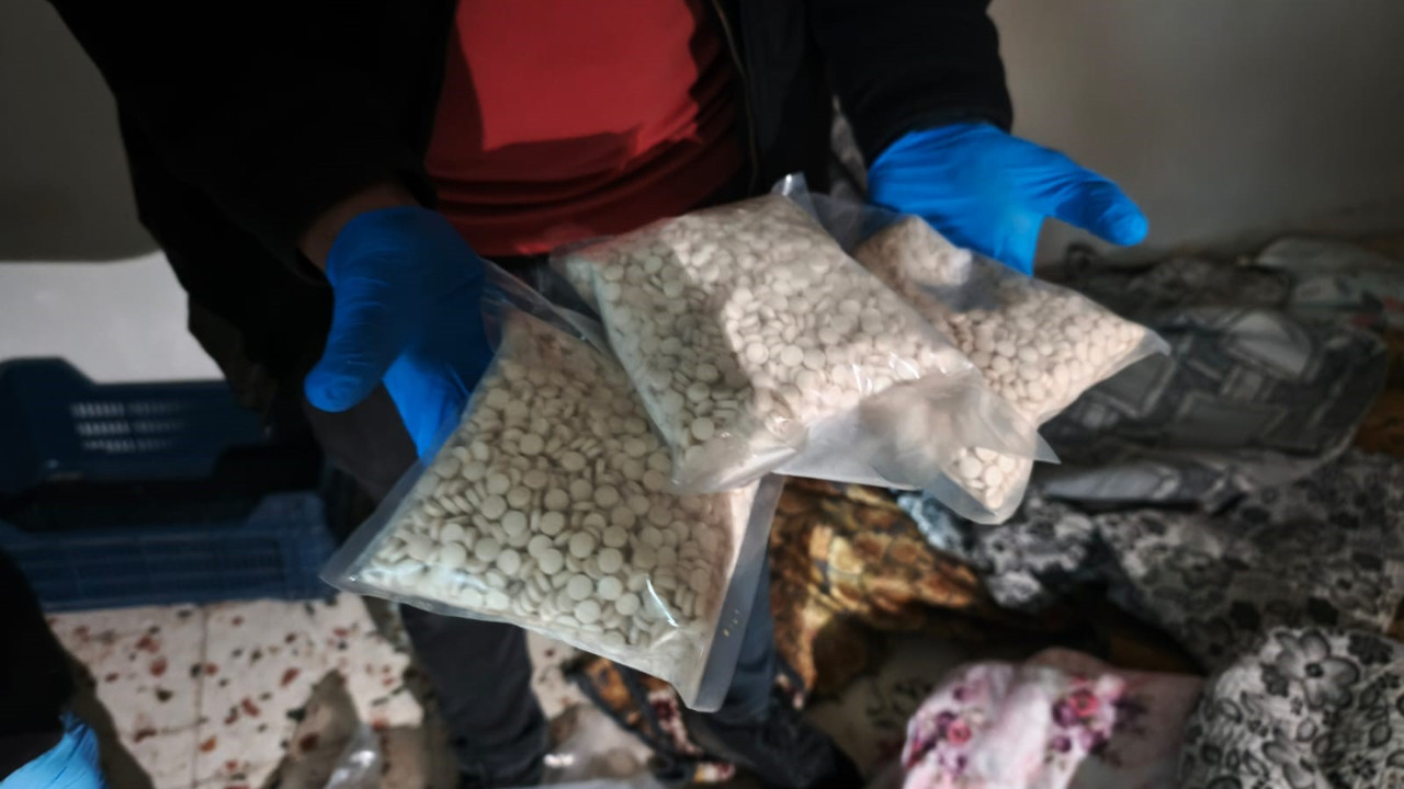 Torbacı operasyonunda 5 tutuklama