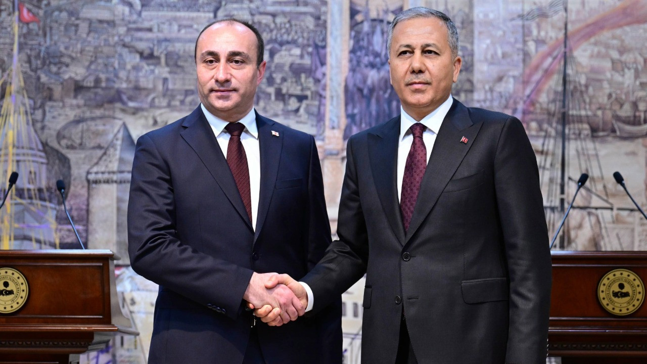 Yerlikaya: 243 suçlunun ülkemize iadesi sağlanmışt…