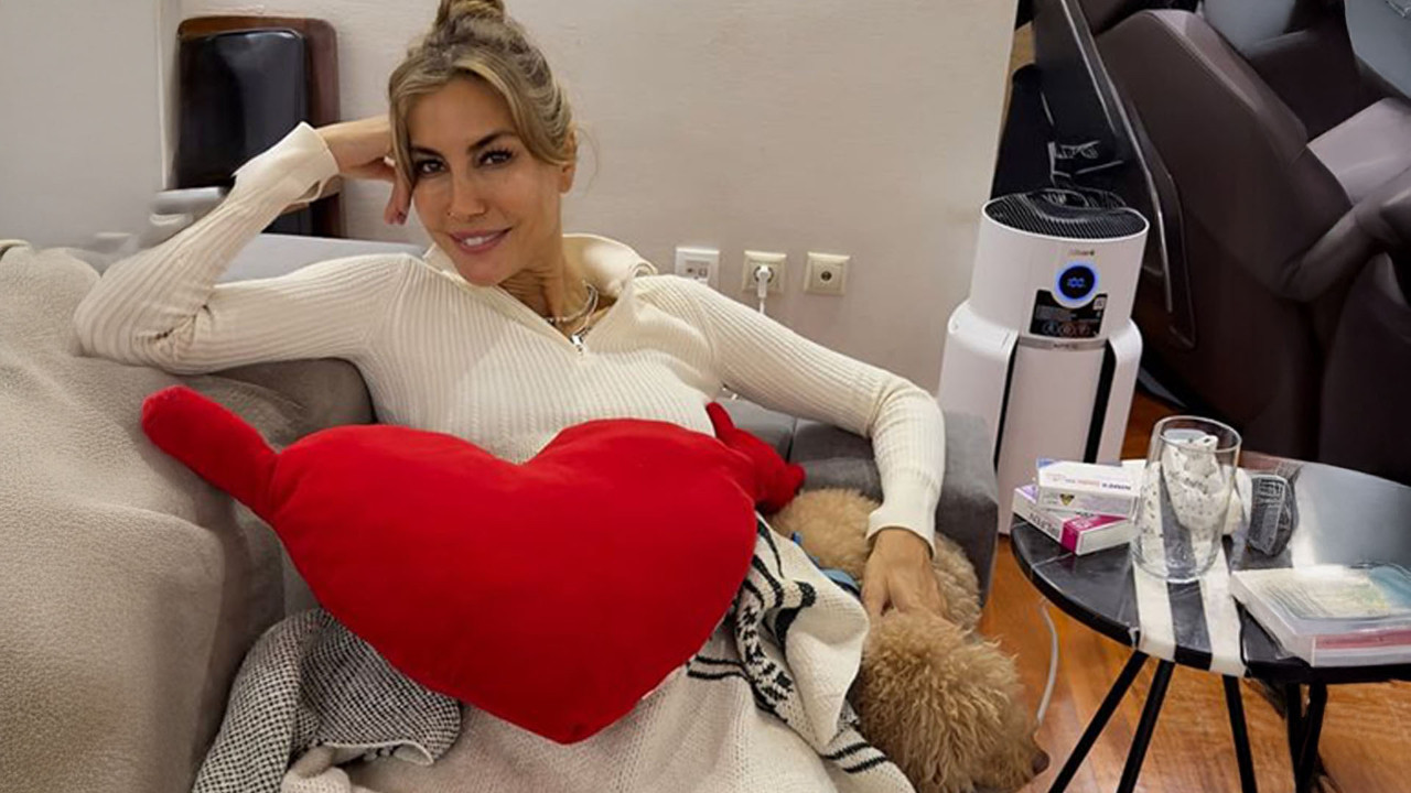 Çağla Şıkel, kas spazmı geçirdi