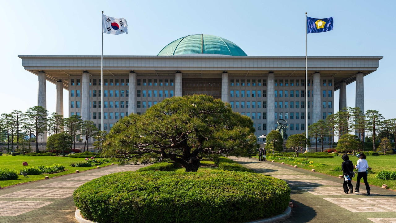 "Sahte haber karşıtı" yasa tasarısına onay çıktı