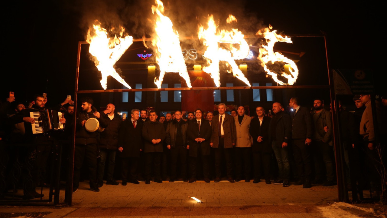 Turistik Doğu Ekspresi Kars’ta coşkuyla karşılandı