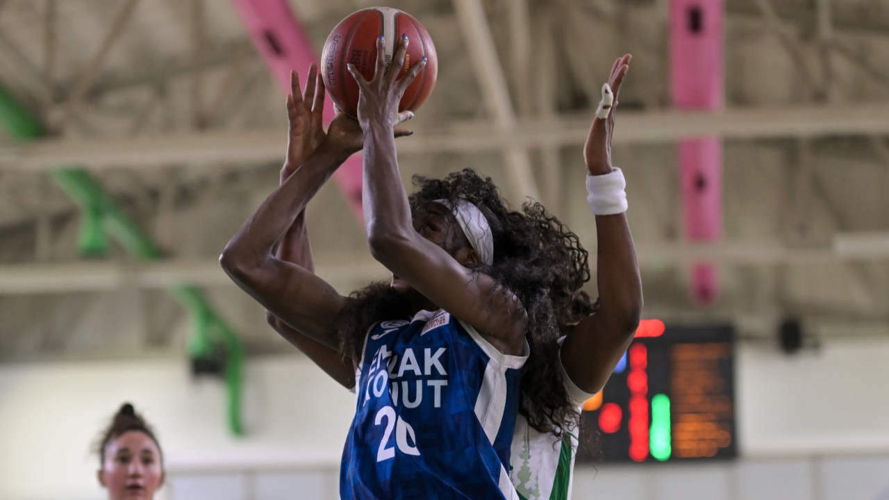 Türkiye futboldaki bahis soruşturmasıyla çalkalanırken cepleri dolduran maç!