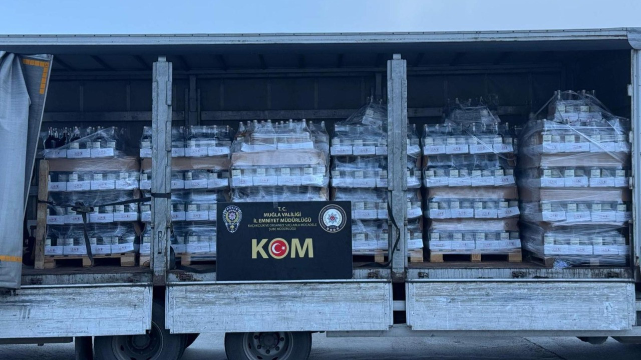 Muğla’da 4 bin 737 litre sahte şarap ele geçirildi