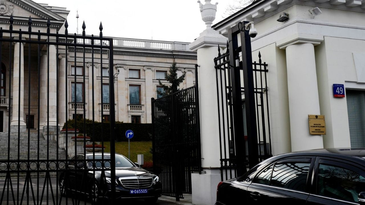 Sahte diploma soruşturması: Büyükelçi görevden alındı