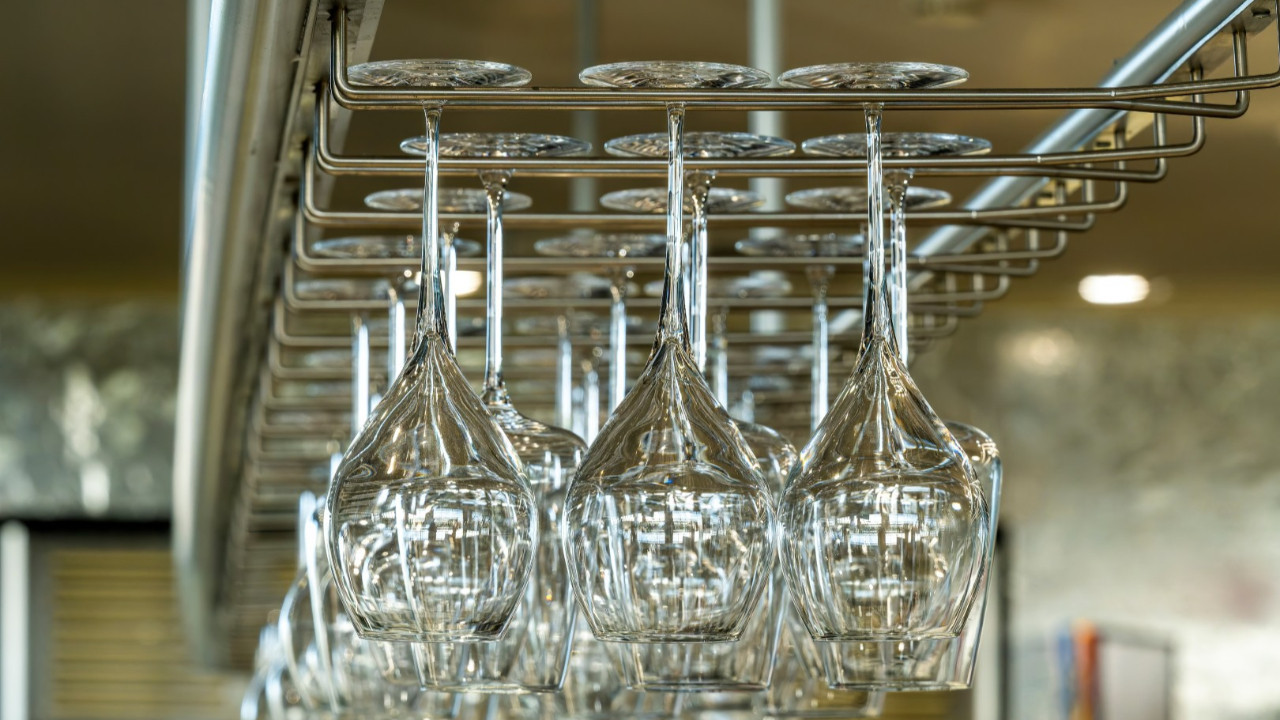 Şaraba Trump ve altın darbesi