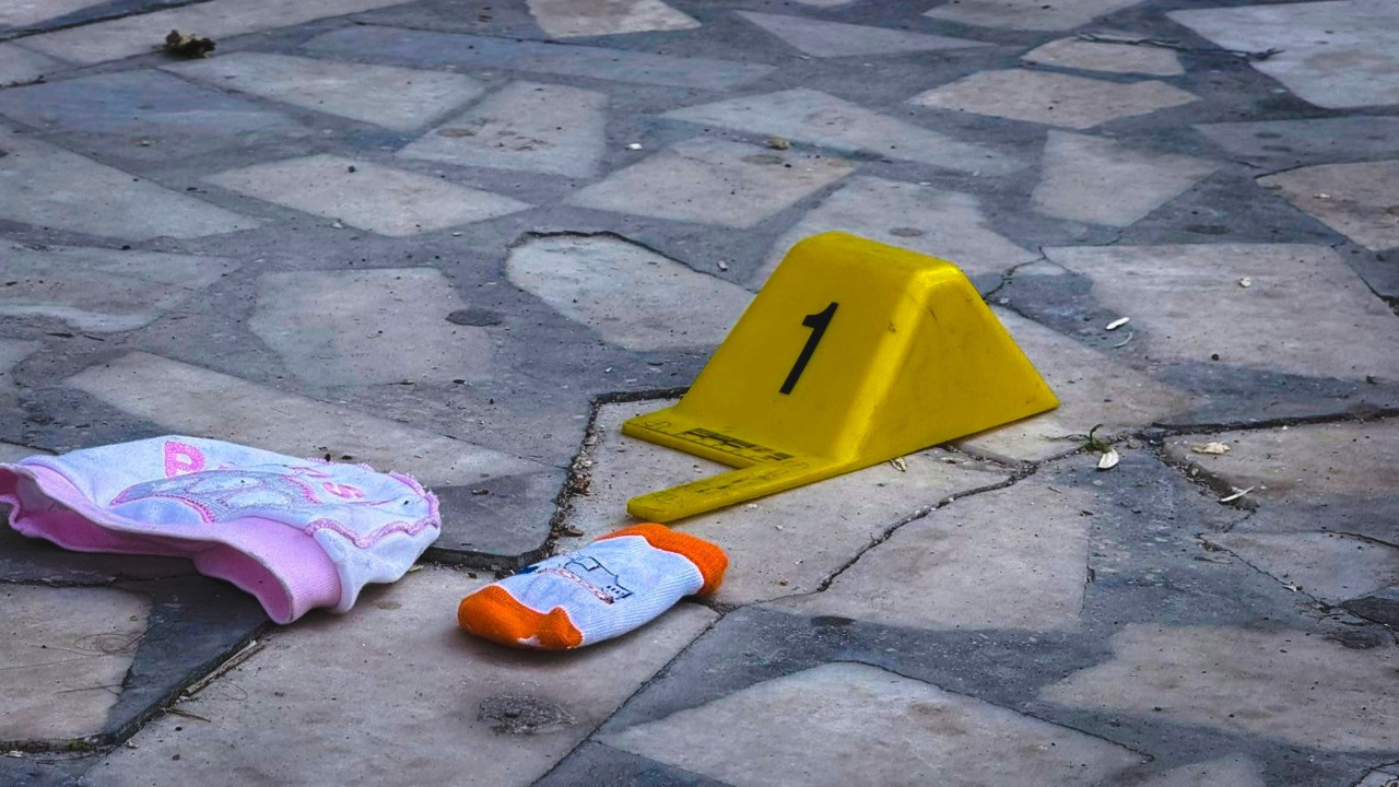 Sinir krizi geçirdi, 2 aylık bebeğini 4. kattan attı