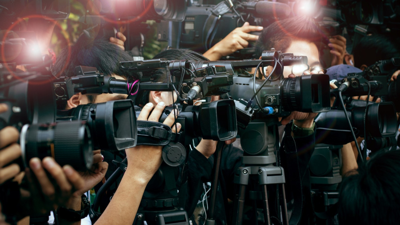 'AKP'li gazetecilere ekran yasağı' tartışması: Partiden açıklama geldi