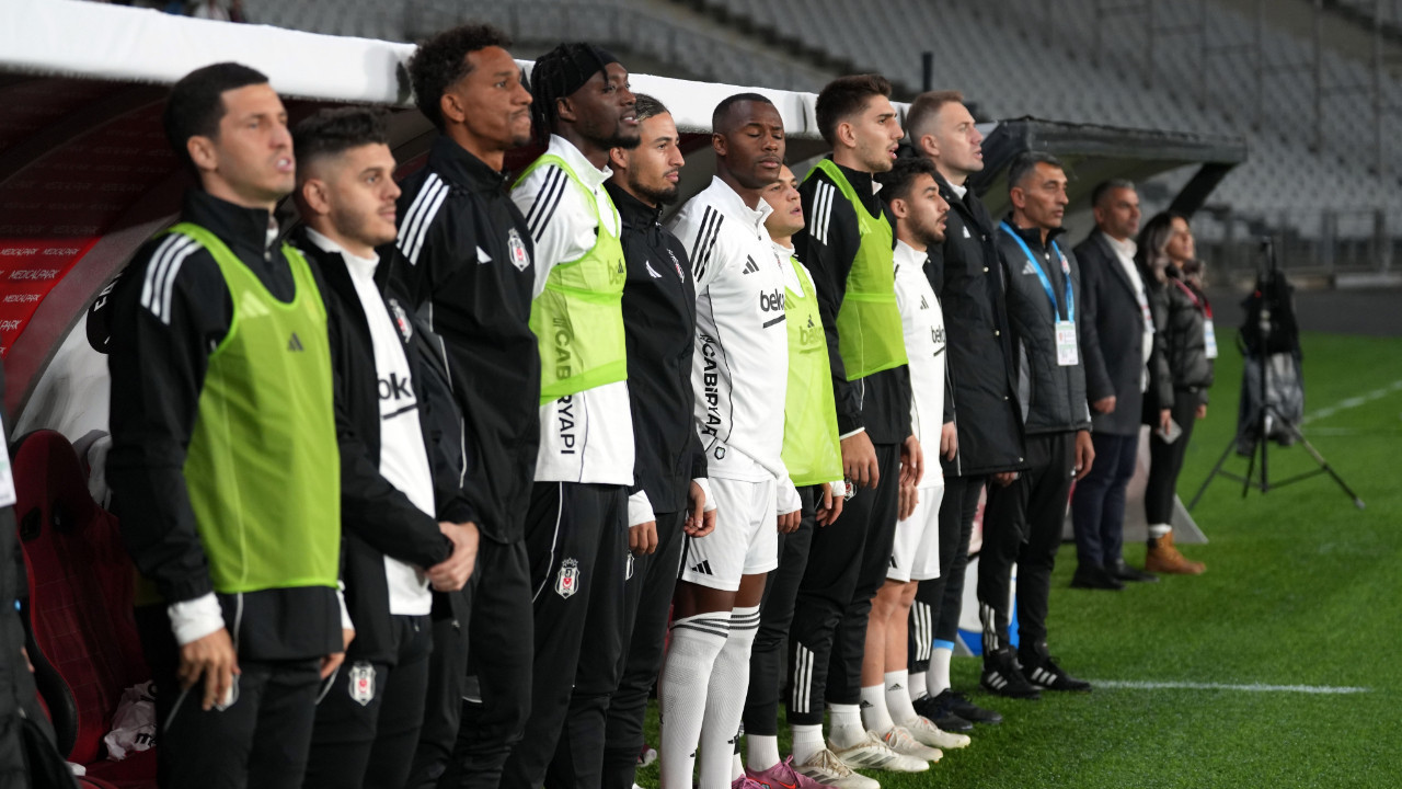 Beşiktaş'ın sıkıntısı kulübe: Destek gelmedi!