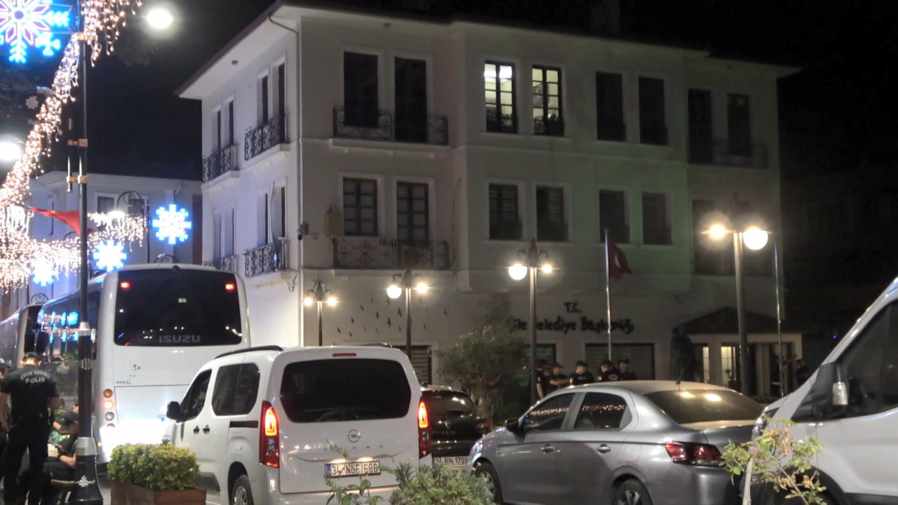 Şile Belediyesi soruşturmasında 22 şüpheli adliyede