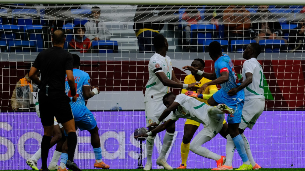 Afrika Kupası'nda Senegal grupta averajla lider