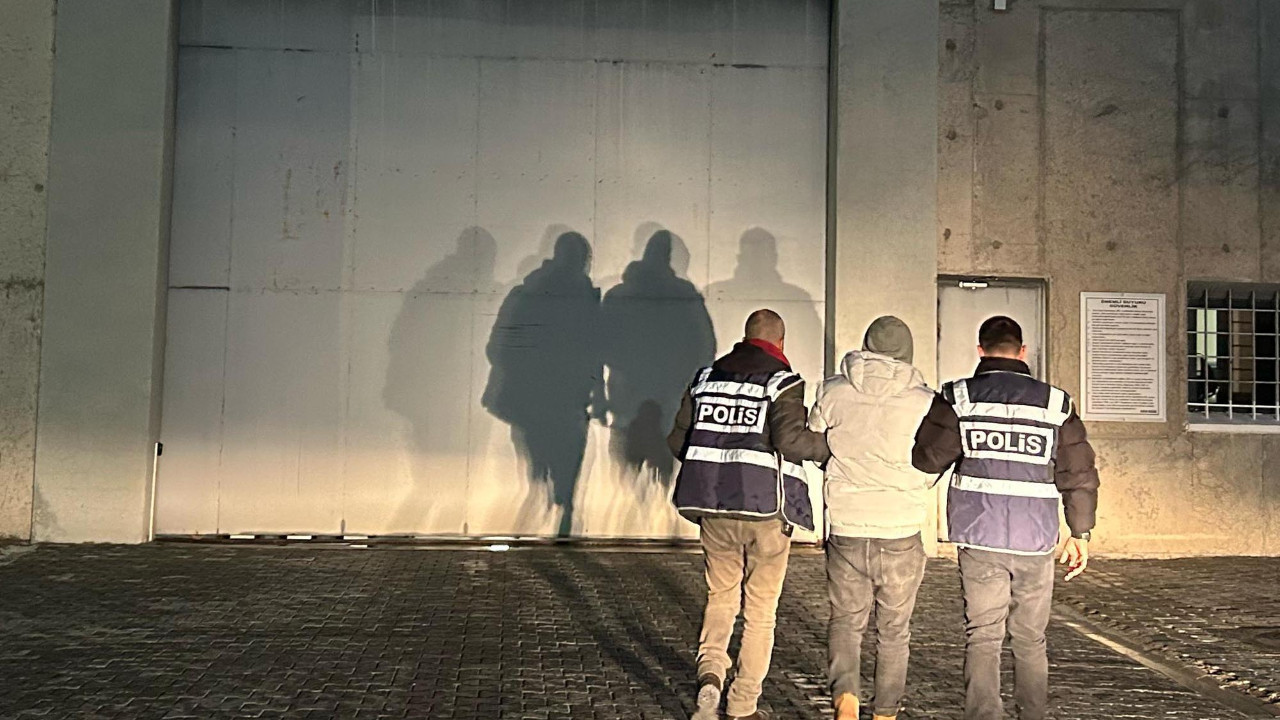 Firari hükümlü sınır kapısında yakalandı