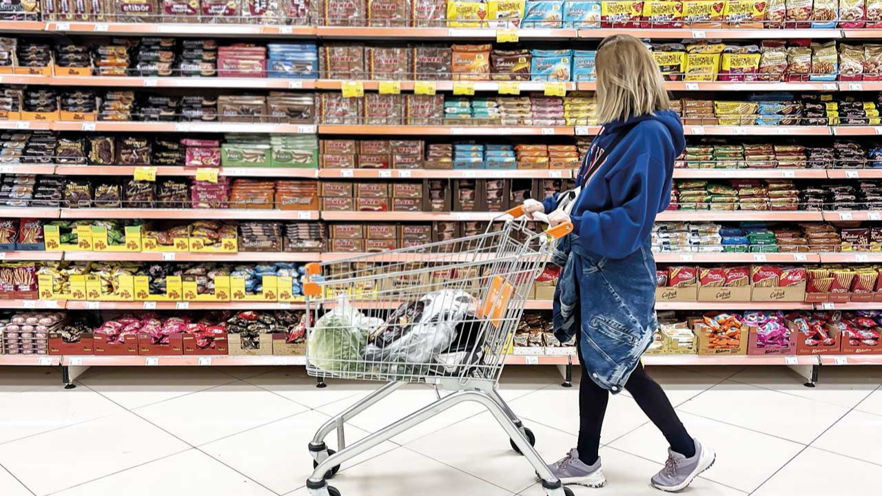 Kaliteyi bıraktık, ucuza yöneldik