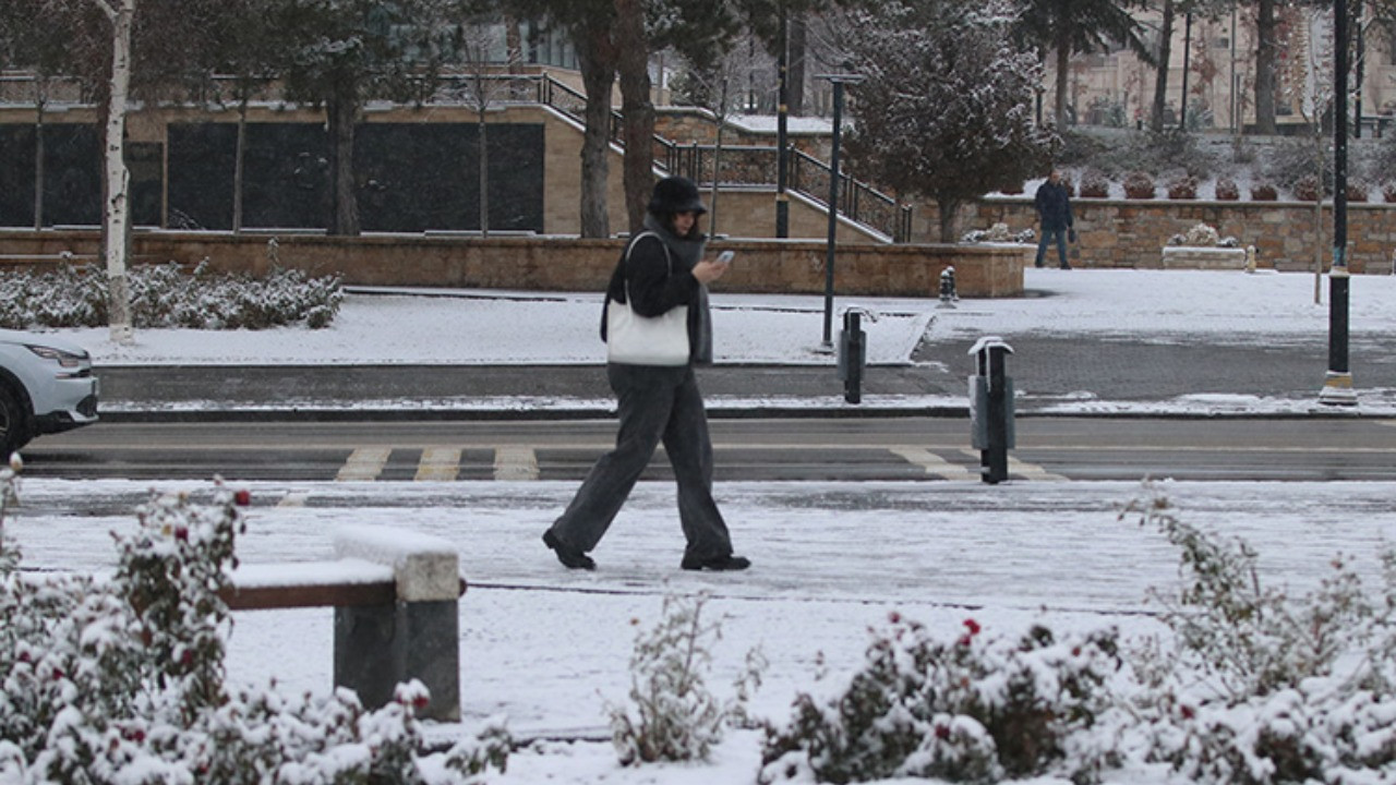 Meteoroloji uyardı: Kar, fırtına ve sert soğuk geliyor
