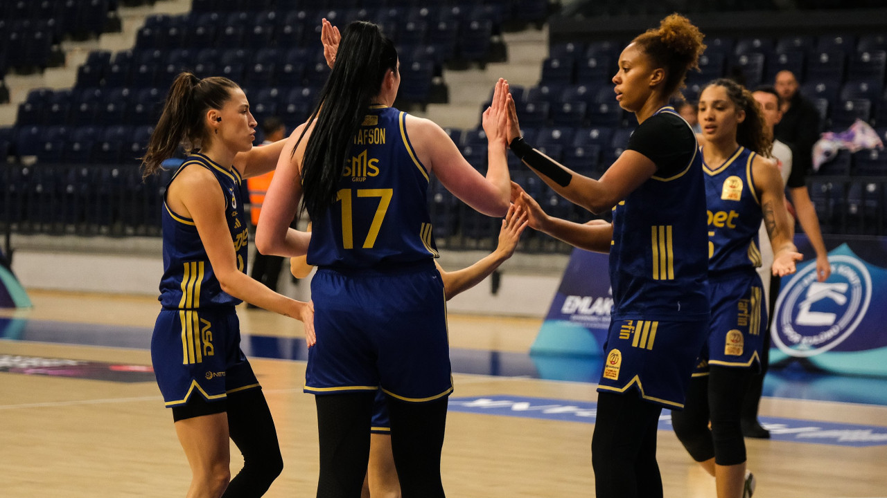 Namağlup Fenerbahçe, 2025'in maçını 49 sayı farkla kazandı: 109-60