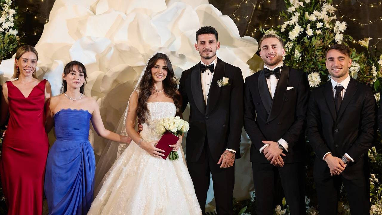 Eski Fenerbahçeli Samet Akaydın evlendi: Şahitliğini Galatasaraylılar yaptı