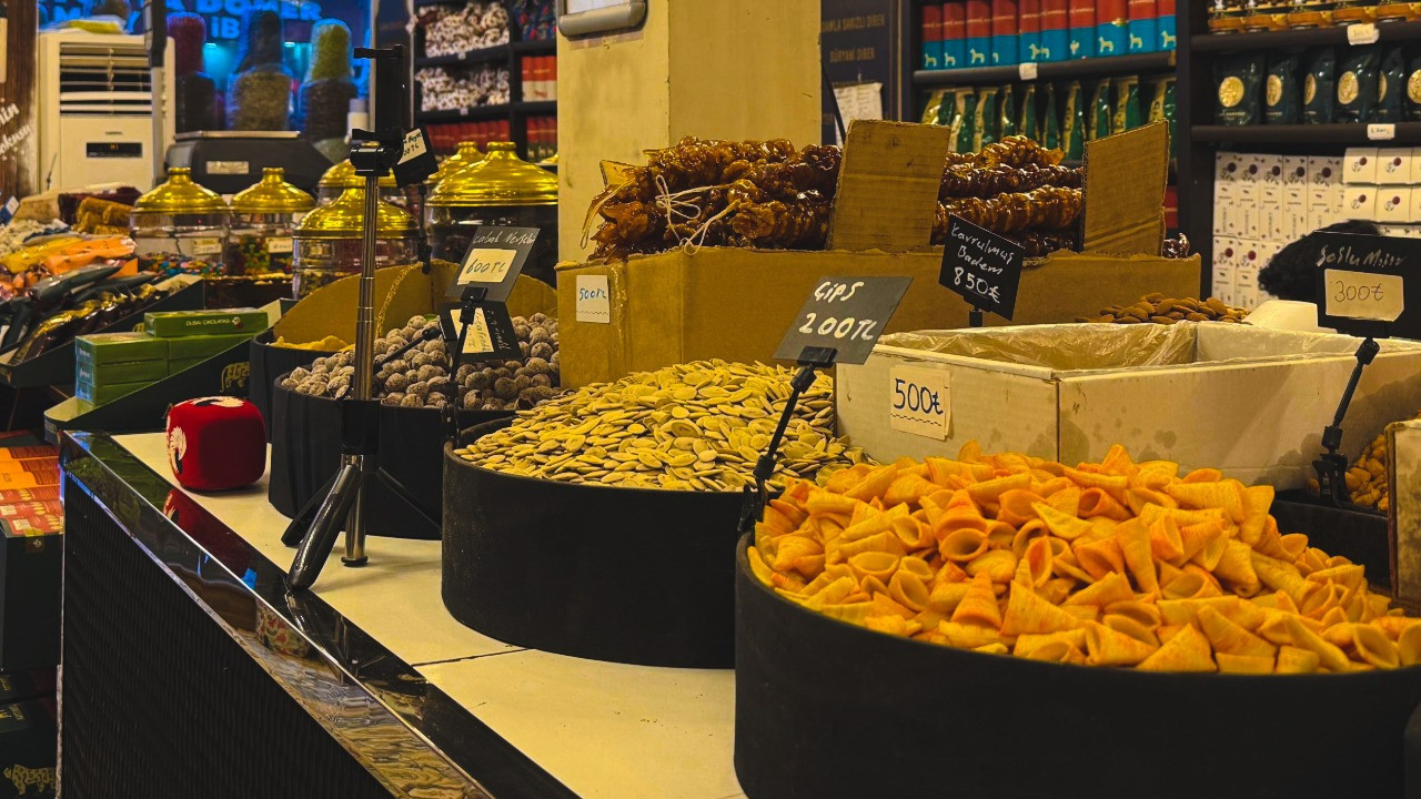 İsyan etti: Eskiden birer - ikişer kilo alırlardı, şimdi 250 gram