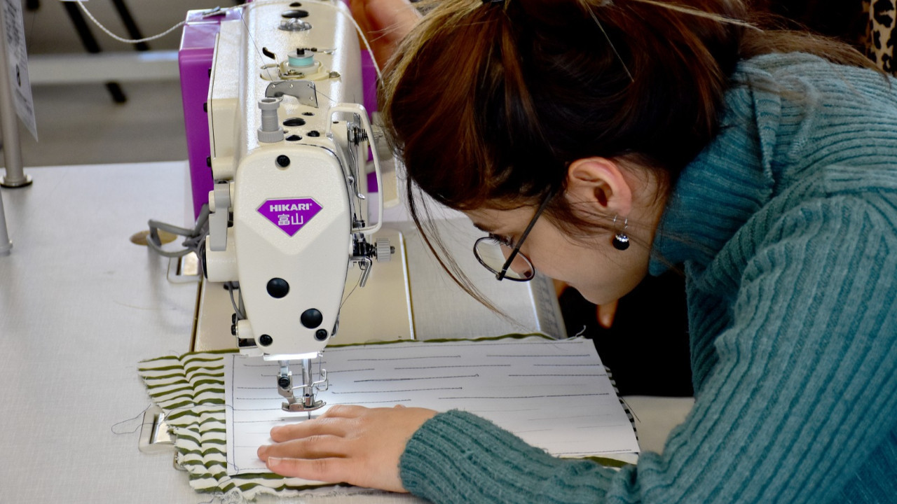 Tekstilde 300 bin kişi işsiz kaldı