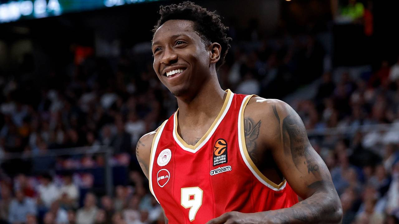 Anadolu Efes'ten guard transferi: Saben Lee'yi açıkladılar