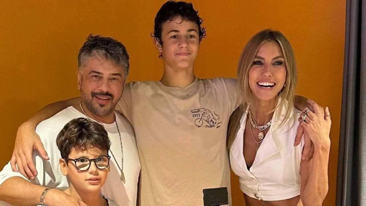 Çağla Şıkel ve Emre Altuğ 2026'yı erkenden kutladı