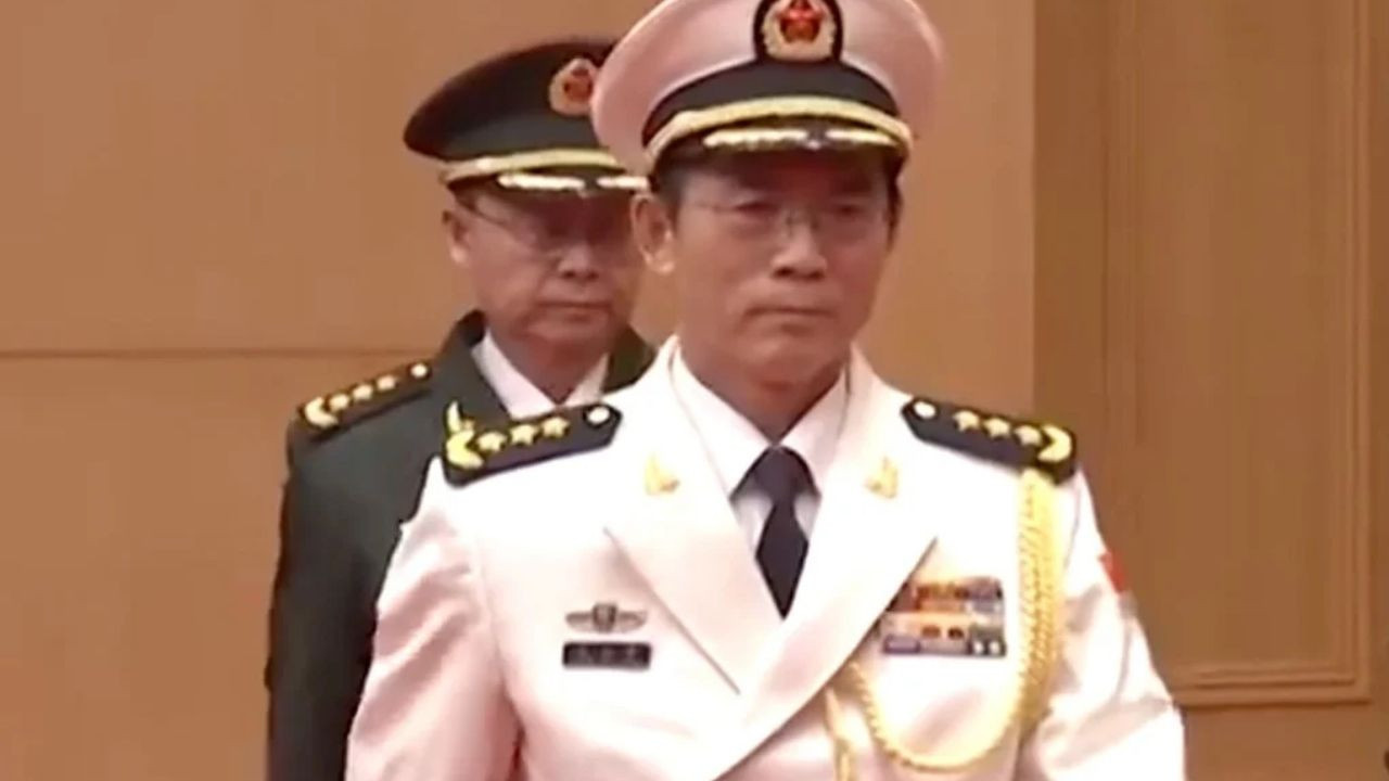 Çin ordusunda yolsuzluk tasfiyesi: Üç isim görevden alındı