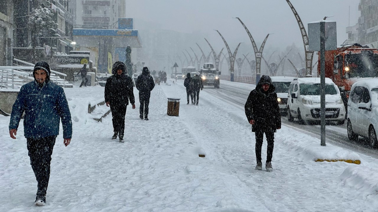 Kar tatili bir gün daha uzadı