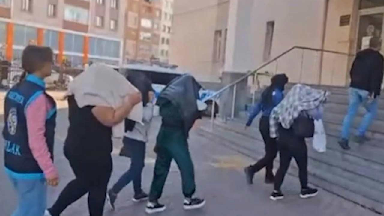 Kayseri’de masaj salonlarına fuhuş baskını: 6 iş yeri mühürlendi