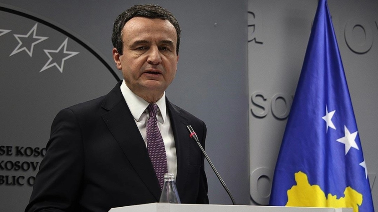 Kosova'daki erken seçimin galibi Başbakan Kurti oldu