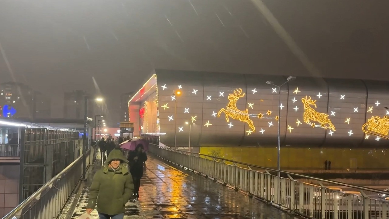 İstanbul'da sağanak ve kar etkili oluyor