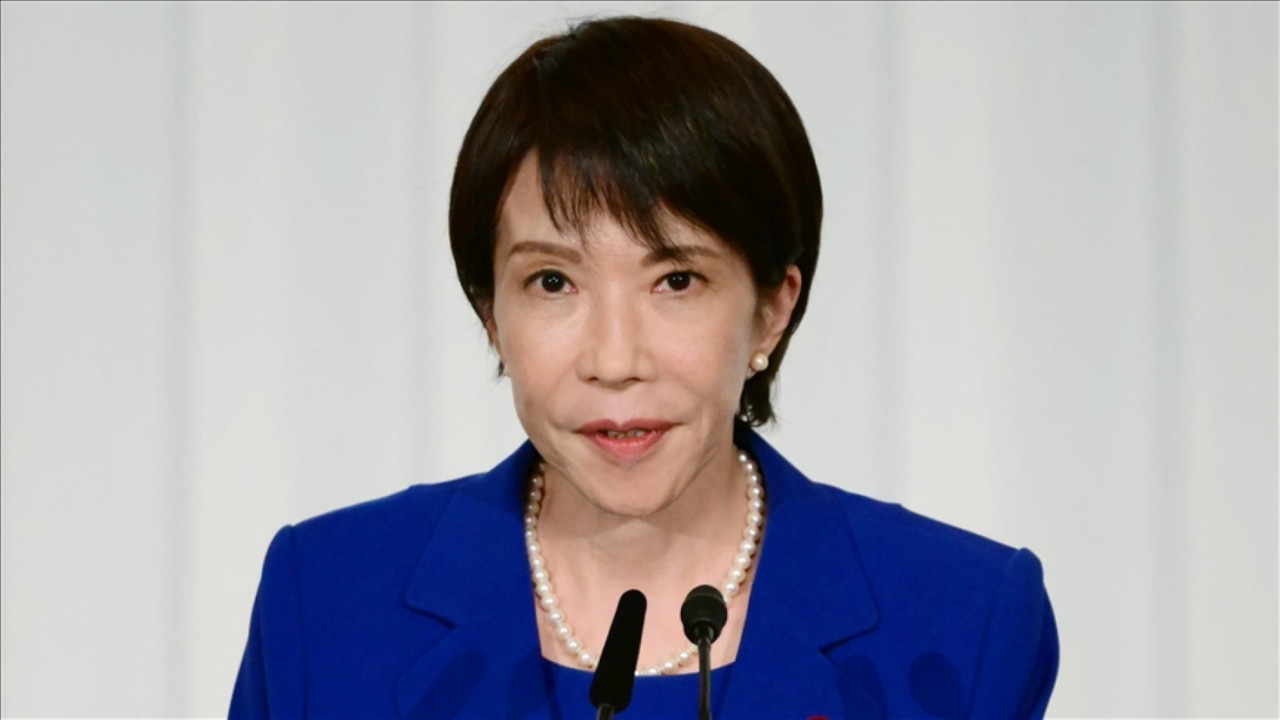 Japon Başbakan, baskılar sonucu 'lanetli' resmi konuta taşındı