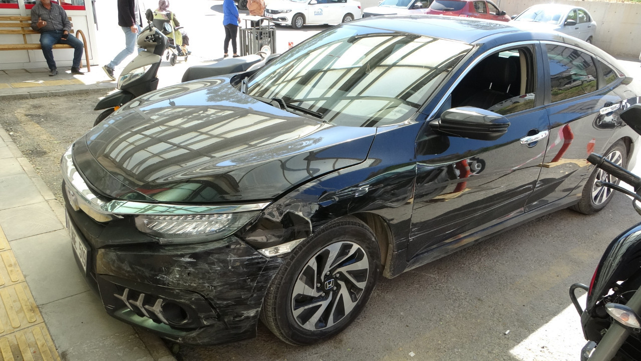 Kalp krizi geçiren sürücü 7 araca çarptı