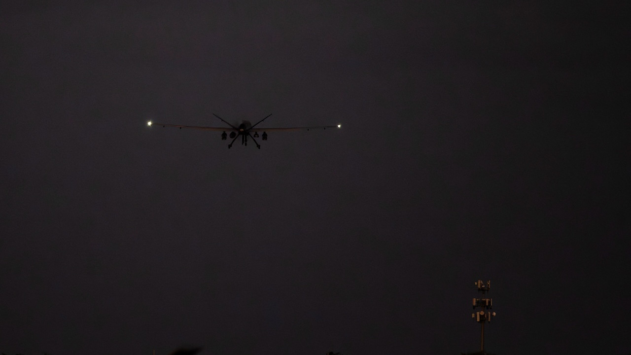 Trump duyurdu: Venezuela vuruldu