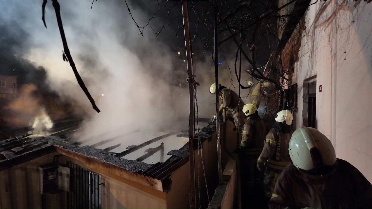 Ümraniye'de yangın paniği