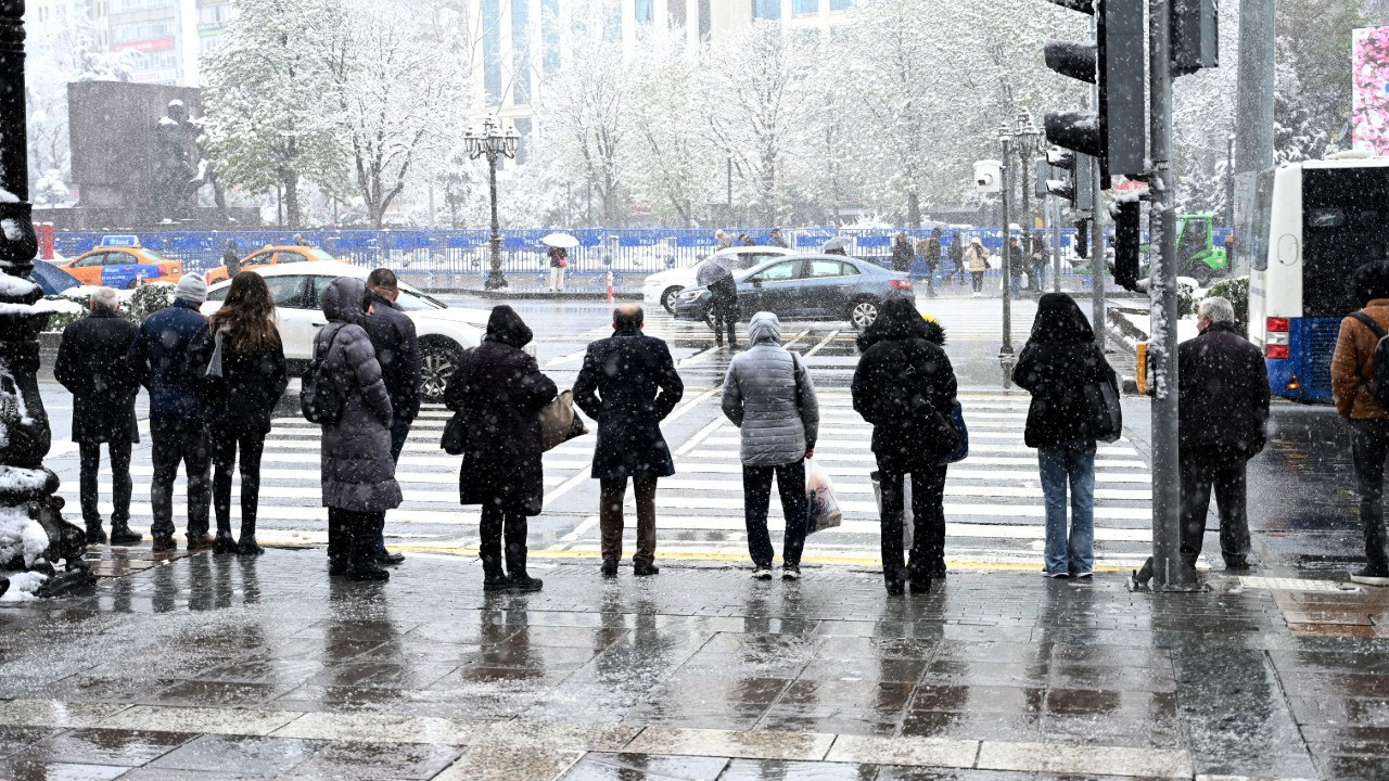 Yeni yılın ilk günü hava nasıl olacak? Meteoroloji açıkladı