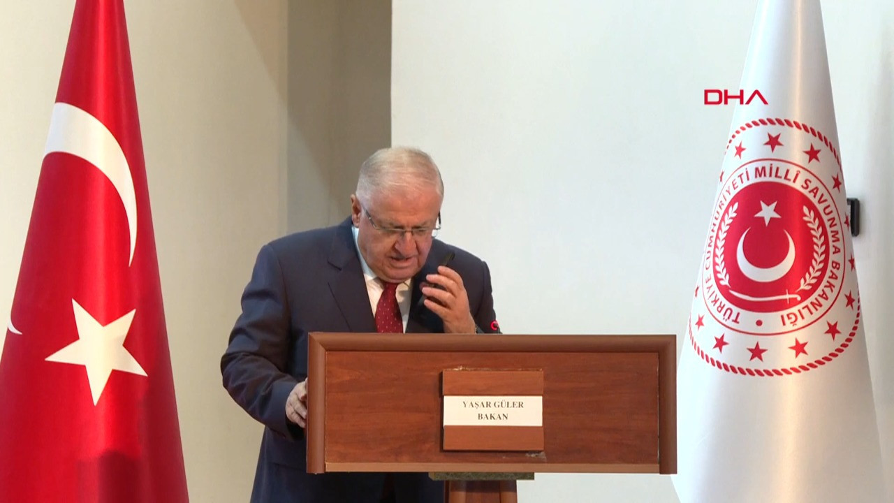 Cumhurbaşkanı Erdoğan ve Bakan Güler, Mehmetçik'in yeni yılını kutladı