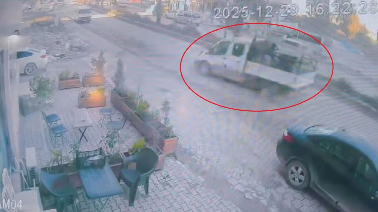 Saniyelerle kurtuldu